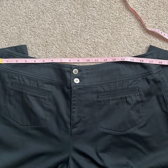 “Chicos - Women’s Black Pants size large” - Picture 3 of 8